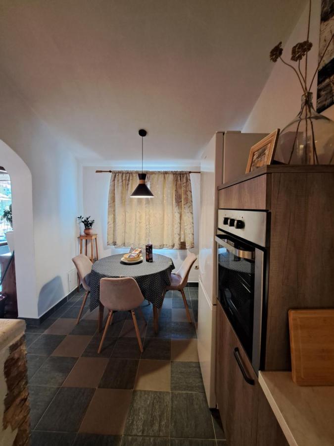 Apartment Sea View Jelsa  Eksteriør bilde
